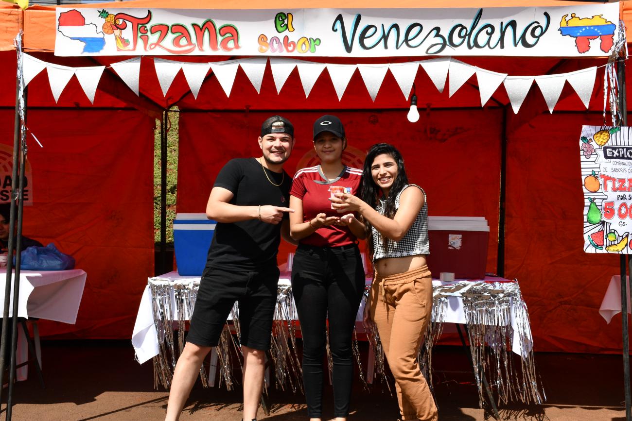 Sabores y colores de Venezuela en Paraguay